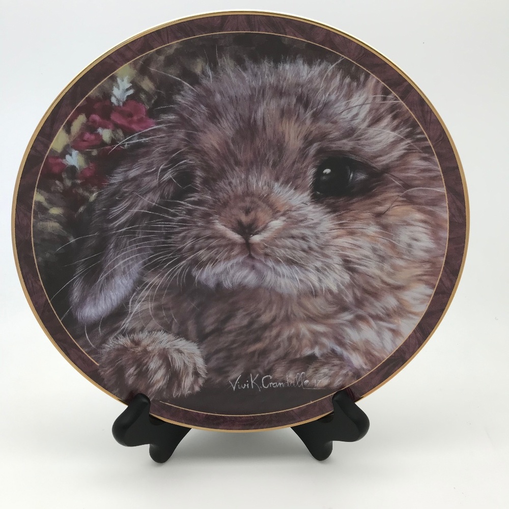 Bradford Exchange Bunny Tales Plate "Munchkin"